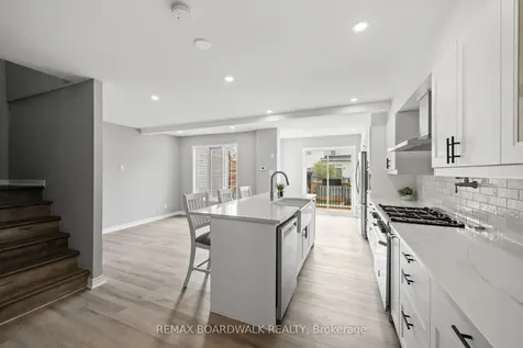 92 Kincardine Drive Kanata ON K2V 1B2