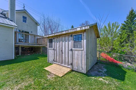 573 Queen Street E St. Marys ON N4X 1B1