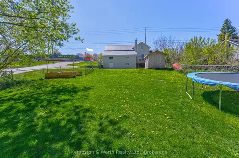 573 Queen Street E St. Marys ON N4X 1B1