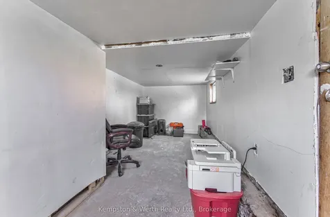 573 Queen Street E St. Marys ON N4X 1B1