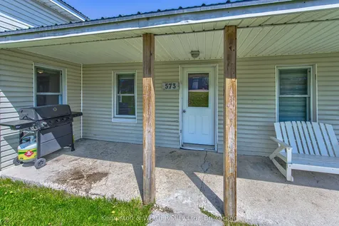 573 Queen Street E St. Marys ON N4X 1B1
