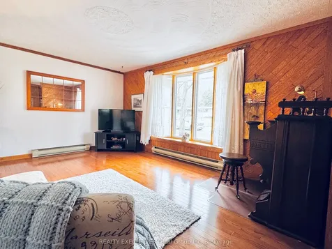 320 Justin Street North Bay ON P1B 5J9