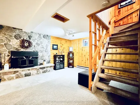 320 Justin Street North Bay ON P1B 5J9