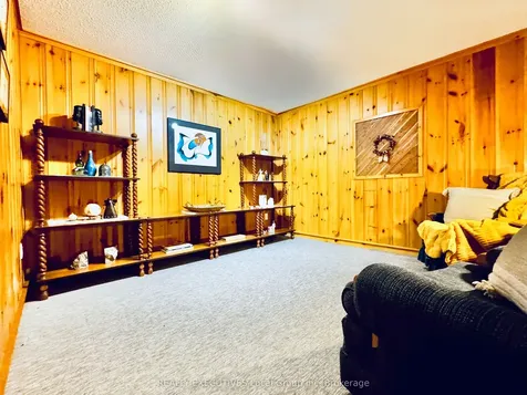 320 Justin Street North Bay ON P1B 5J9