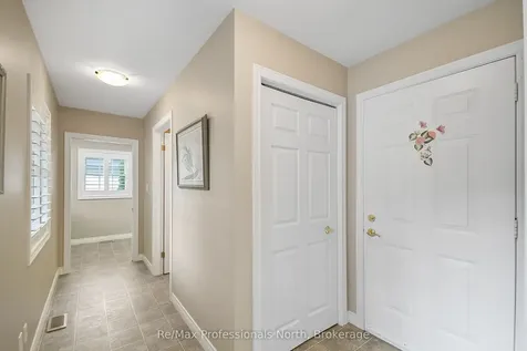 160 Tiffany Trail Gravenhurst ON P1P 1A6