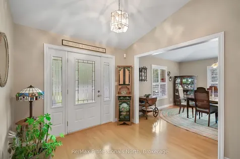 160 Tiffany Trail Gravenhurst ON P1P 1A6