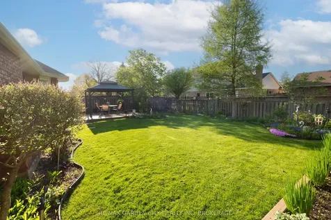 13 Third Avenue St. Catharines ON L2W 1A8