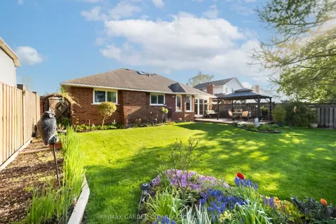 13 Third Avenue St. Catharines ON L2W 1A8