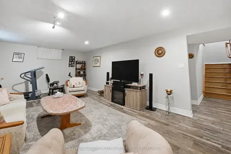 13 Third Avenue St. Catharines ON L2W 1A8