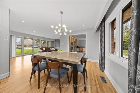 28 Leacock Drive Kanata ON K2K 1S1
