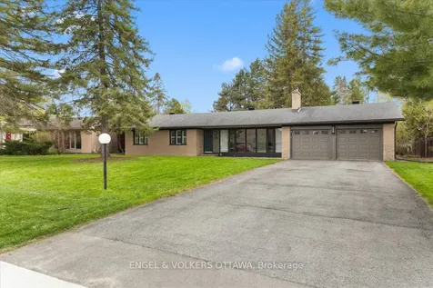 28 Leacock Drive Kanata ON K2K 1S1