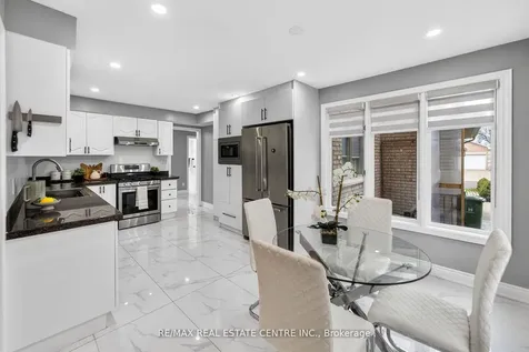 25 Highbury Drive Hamilton ON L8J 2T3