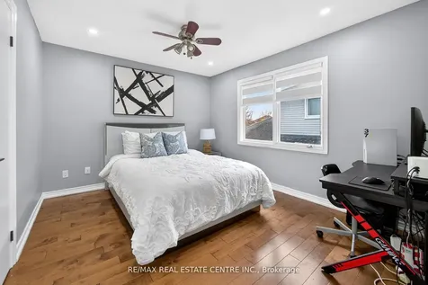 25 Highbury Drive Hamilton ON L8J 2T3