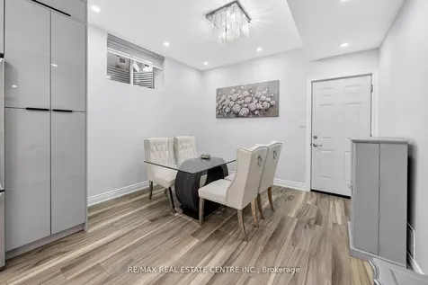 25 Highbury Drive Hamilton ON L8J 2T3