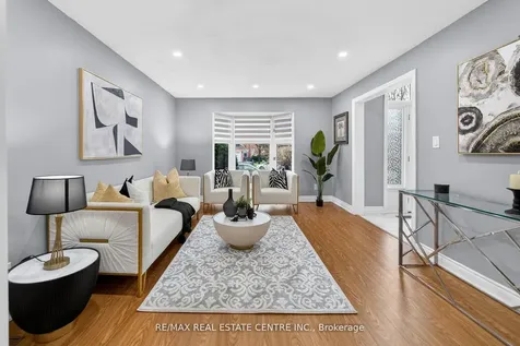 25 Highbury Drive Hamilton ON L8J 2T3