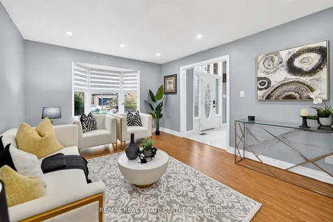 25 Highbury Drive Hamilton ON L8J 2T3