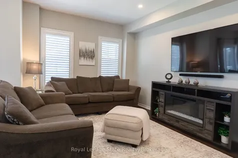 4 Garlent Avenue Hamilton ON L9G 3K9
