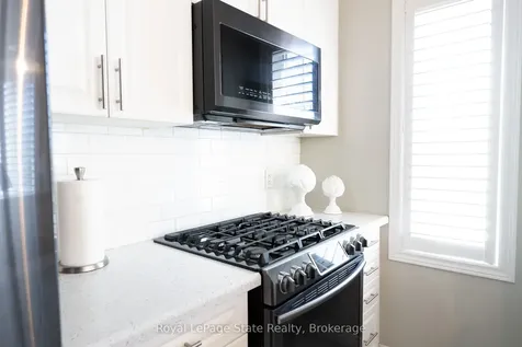 4 Garlent Avenue Hamilton ON L9G 3K9