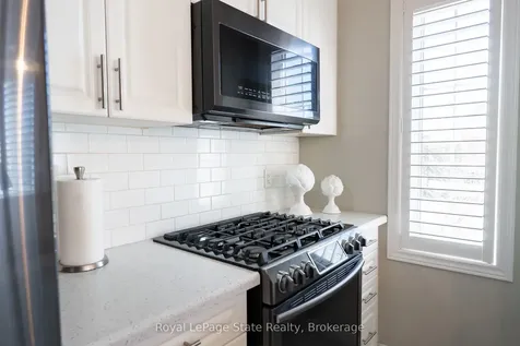 4 Garlent Avenue Hamilton ON L9G 3K9