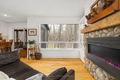 84 Clarke Crescent Huntsville ON P0B 1L0