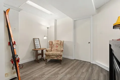84 Clarke Crescent Huntsville ON P0B 1L0