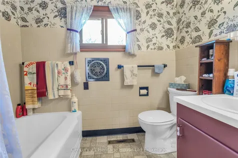 88 Potters Road Tillsonburg ON N4G 4G7