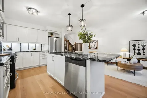 40 Sherway Street Hamilton ON L8J 0J3