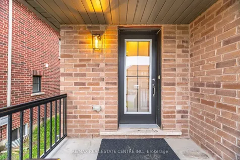 40 Sherway Street Hamilton ON L8J 0J3