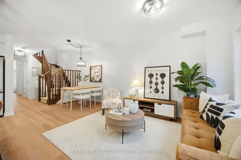 40 Sherway Street Hamilton ON L8J 0J3