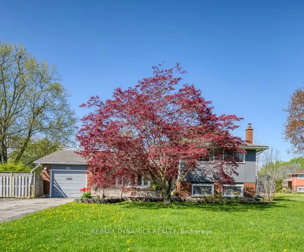 51 Karen Crescent Welland ON L3C 2Y7