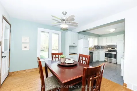 51 Karen Crescent Welland ON L3C 2Y7