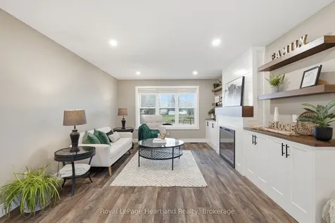 18 Geddes Street W Minto ON N0G 1M0