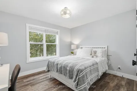 18 Geddes Street W Minto ON N0G 1M0
