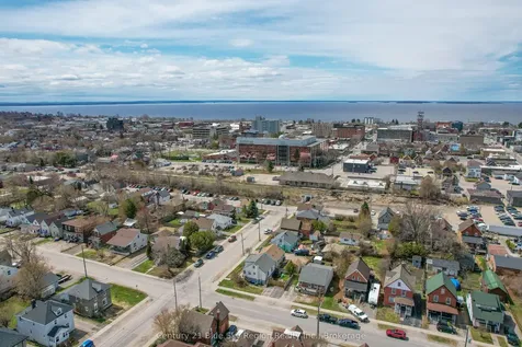 890 Fraser Street North Bay ON P1B 3X6