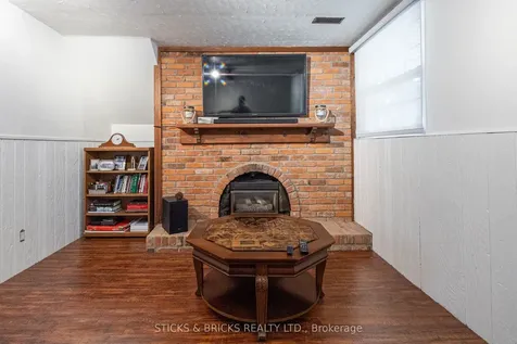 477 Dorchester Street Niagara-on-the-lake ON L0S 1J0