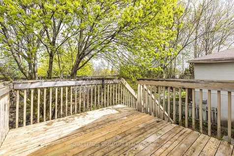 23 Faraday Gardens Belleville ON K8P 5J5