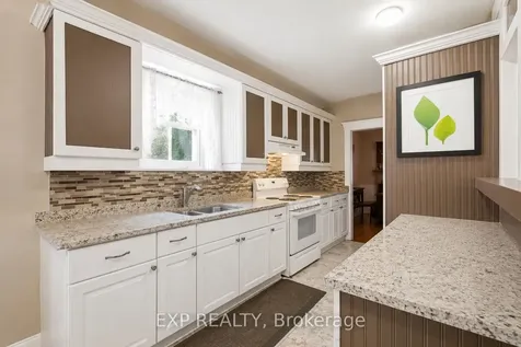 33 Burton Street Belleville ON K8P 1E5