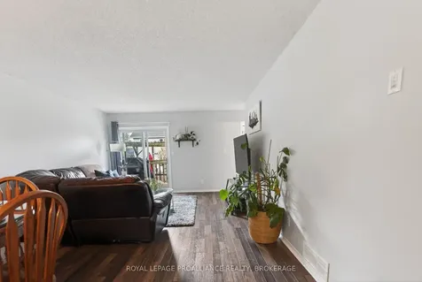459 Maureen Street Kingston ON K7K 7M1