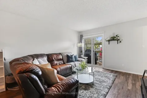 459 Maureen Street Kingston ON K7K 7M1