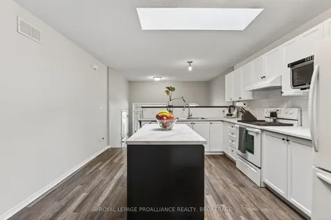 459 Maureen Street Kingston ON K7K 7M1