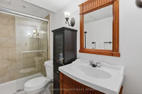 459 Maureen Street Kingston ON K7K 7M1