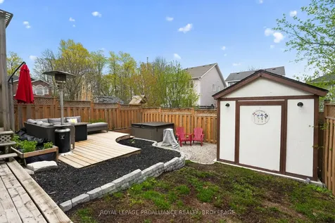 459 Maureen Street Kingston ON K7K 7M1
