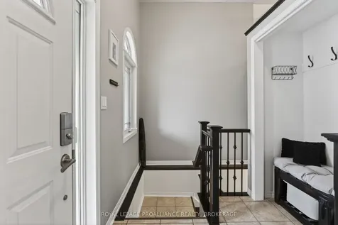 459 Maureen Street Kingston ON K7K 7M1