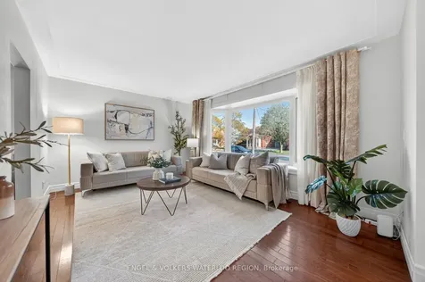 180 Murdock Avenue Waterloo ON N2J 2M5