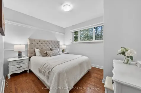 180 Murdock Avenue Waterloo ON N2J 2M5