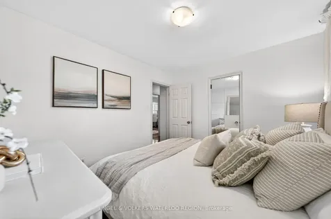 180 Murdock Avenue Waterloo ON N2J 2M5