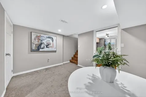 180 Murdock Avenue Waterloo ON N2J 2M5