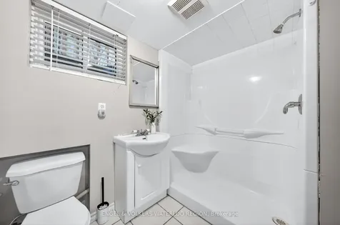 180 Murdock Avenue Waterloo ON N2J 2M5