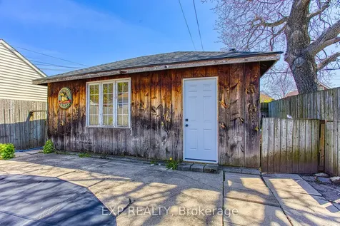 292 Fairfield Avenue Hamilton ON L8H 5H6