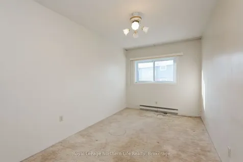 122 Giroux Street North Bay ON P1B 7Y7